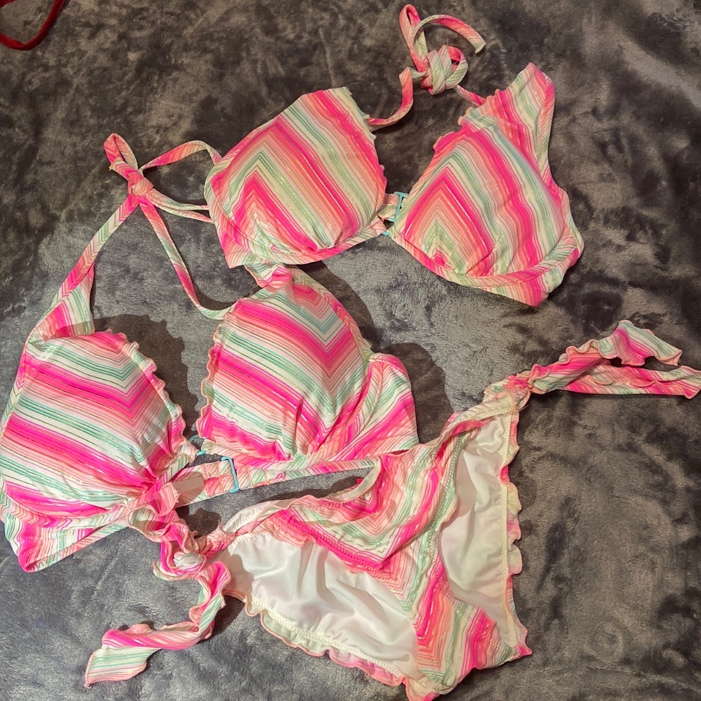BUNDLE DISCOUNTS! Victoria’s Secret bikini - 2 tops 34D, 36C - bottom Small